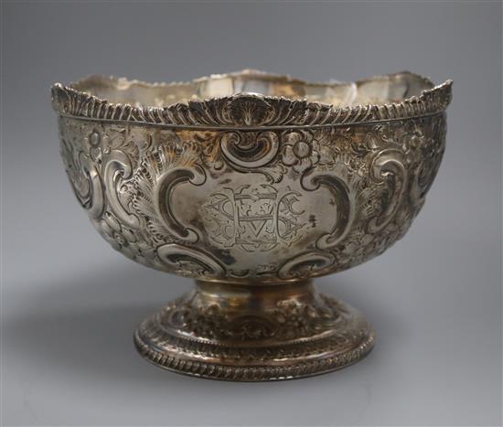 An Edwardian repousse silver punch bowl by Atkin Brothers, Sheffield, 1901, 33 oz.